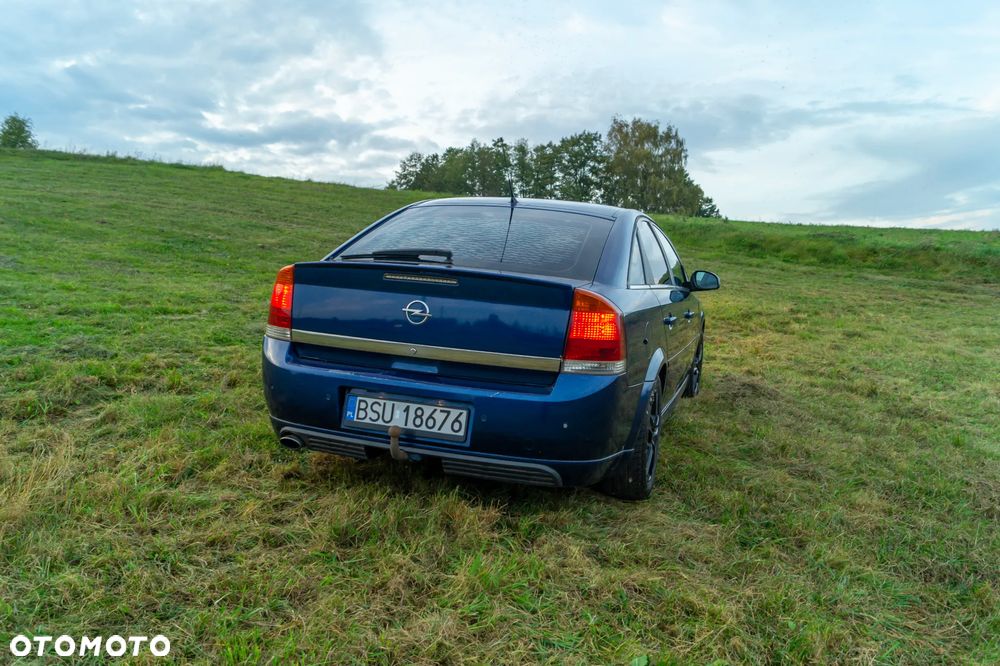 Opel Vectra 1.9 CDTI Sport / GTS - 12
