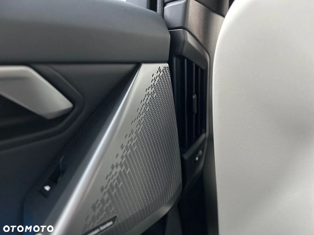 BMW i5 83.9kWh M60 xDrive - 21