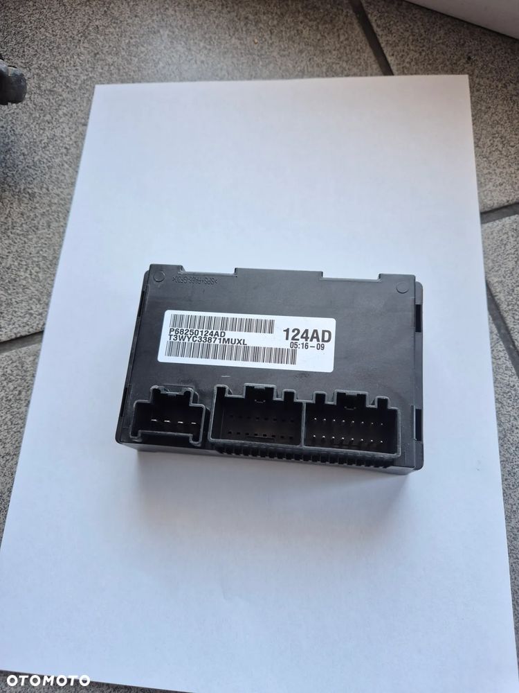 JEEP GRAND CHEROKEE WK2 DODGE DURANGO MODUŁ STEROWNIK NAPĘDU  REDUKTORA P68250124AD ORYGINALNY! - 1