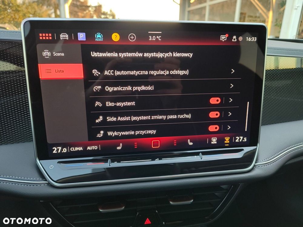 Volkswagen Passat - 32