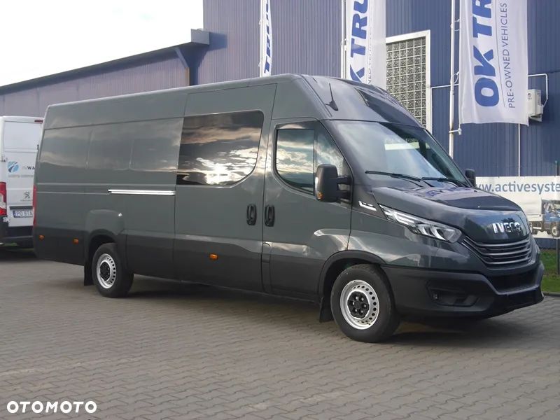 Iveco Daily 35S18HA8 3,0L L4H2 Connnect Himatic Brygadowy