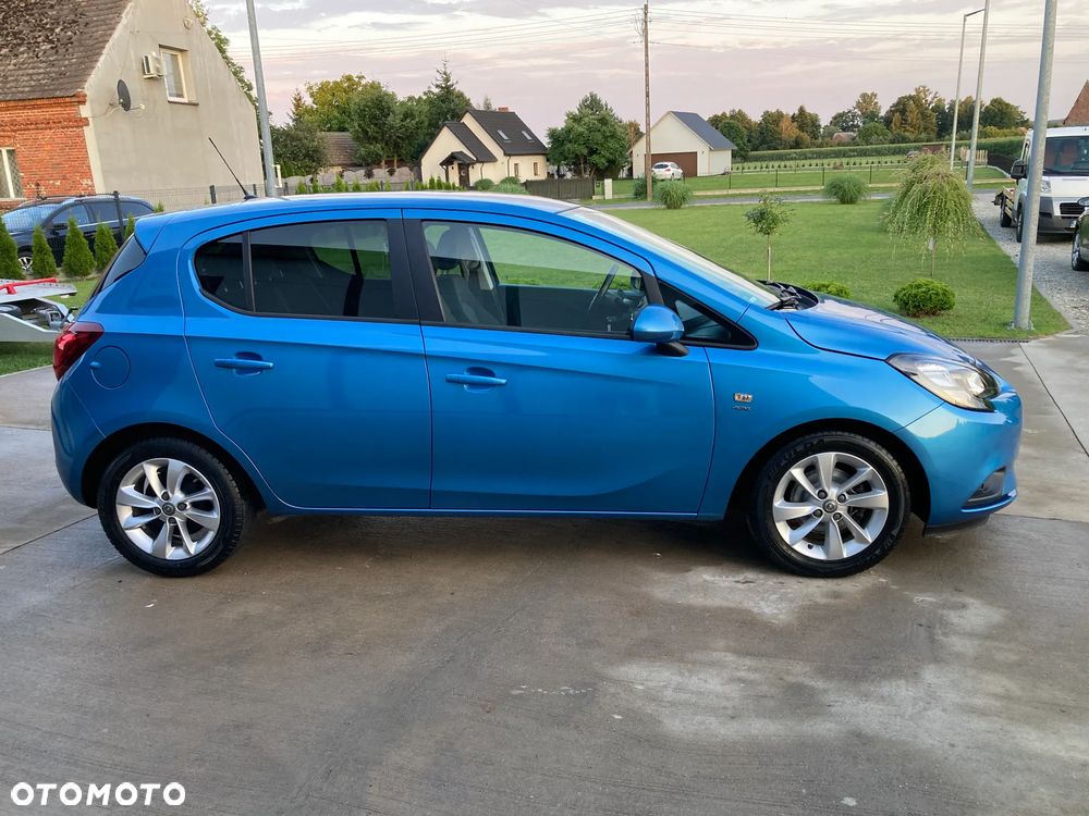Opel Corsa 1.4 Cosmo - 4