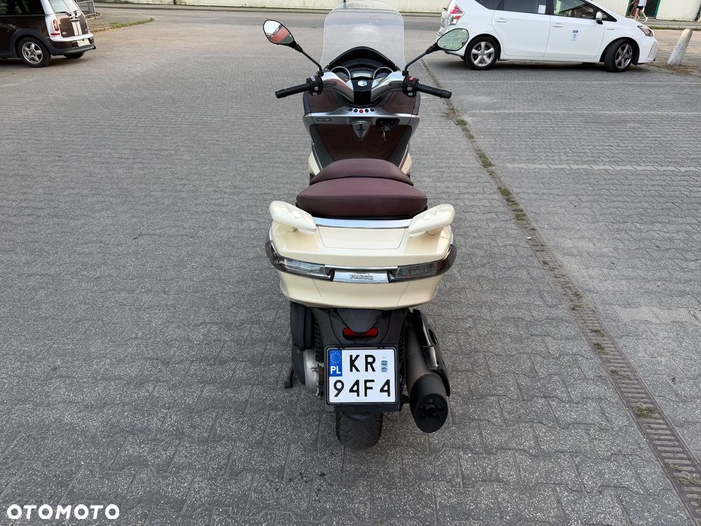 Piaggio X10 - 12