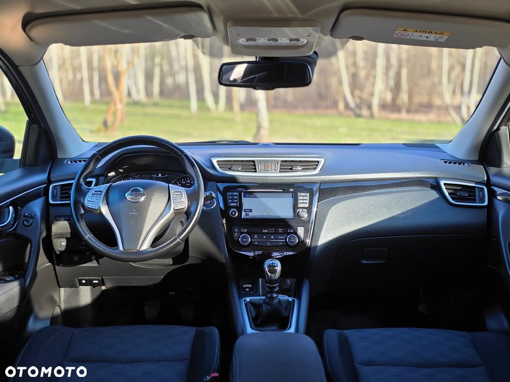 Nissan Qashqai 1.2 DIG-T 360 - 24