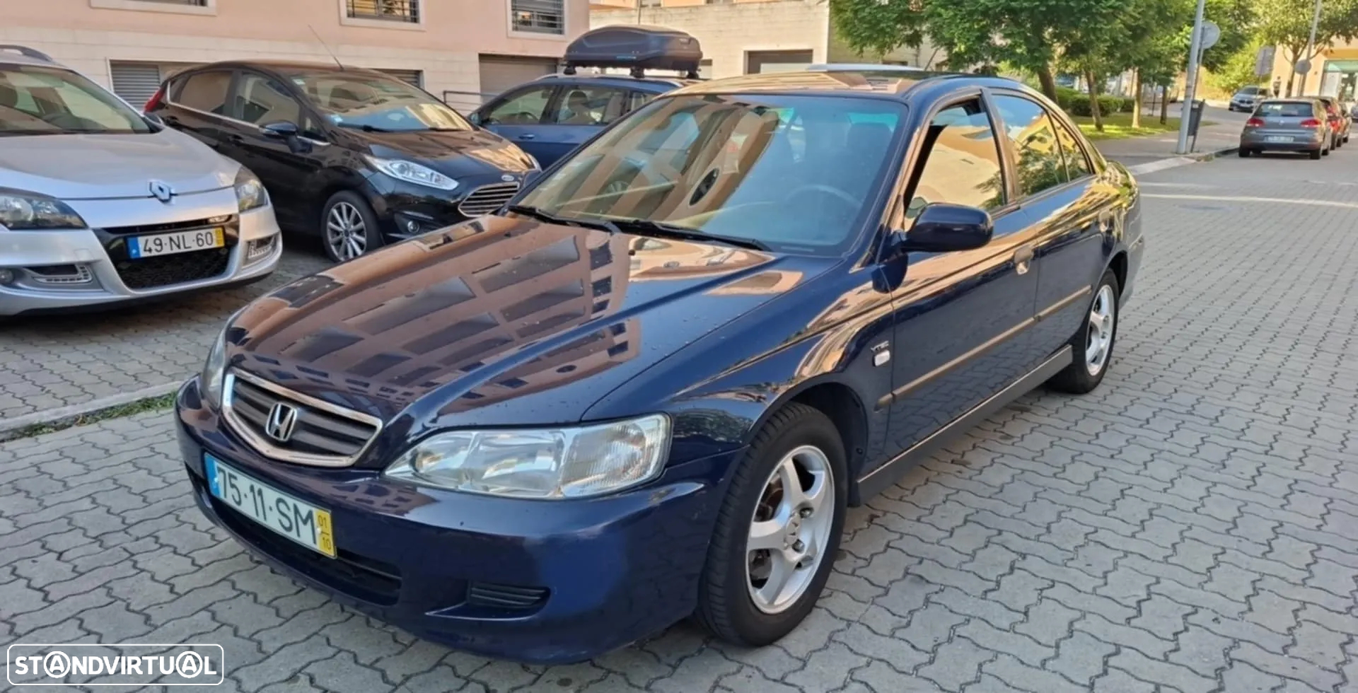 Honda Accord 1.8 LS - 2