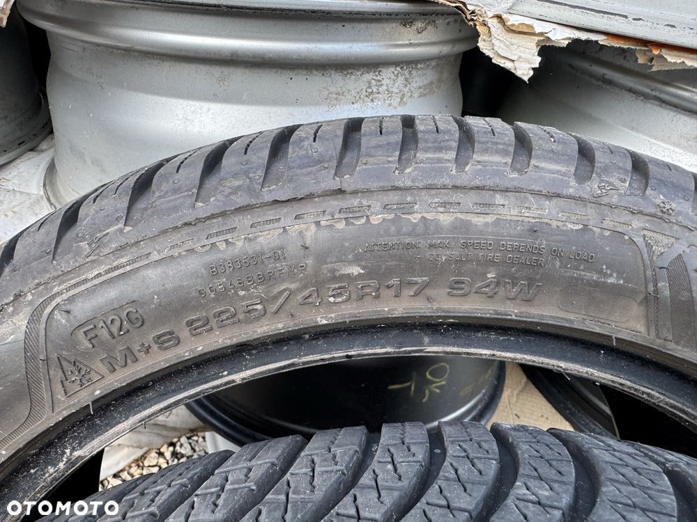 Opony wielosezonowe 225/45/17 Goodyear 4 sztuki 22r - 6