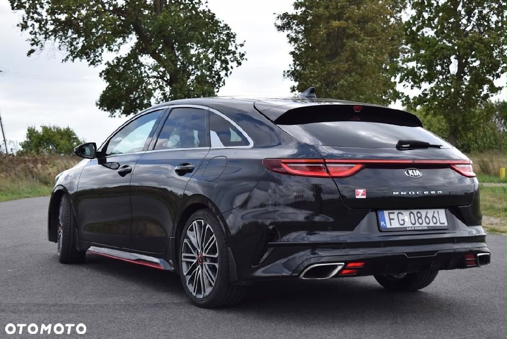 Kia ProCeed 1.6 T-GDI GT DCT - 15