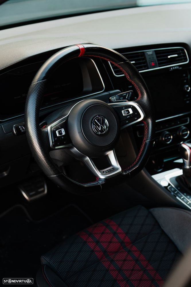 VW Golf 2.0 TSI GTi TCR DSG - 9