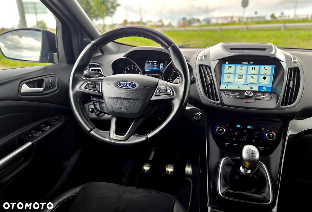 Ford Kuga - 14