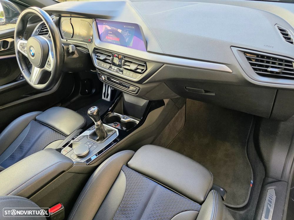 BMW 116 d Pack Desportivo M - 48