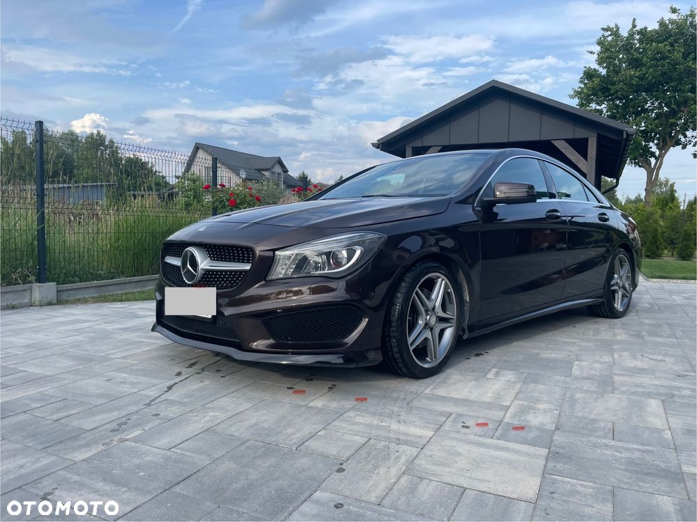 Mercedes-Benz CLA 250 7G-DCT AMG Line - 1