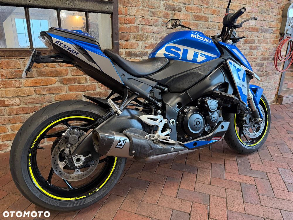 Suzuki GSX - 5