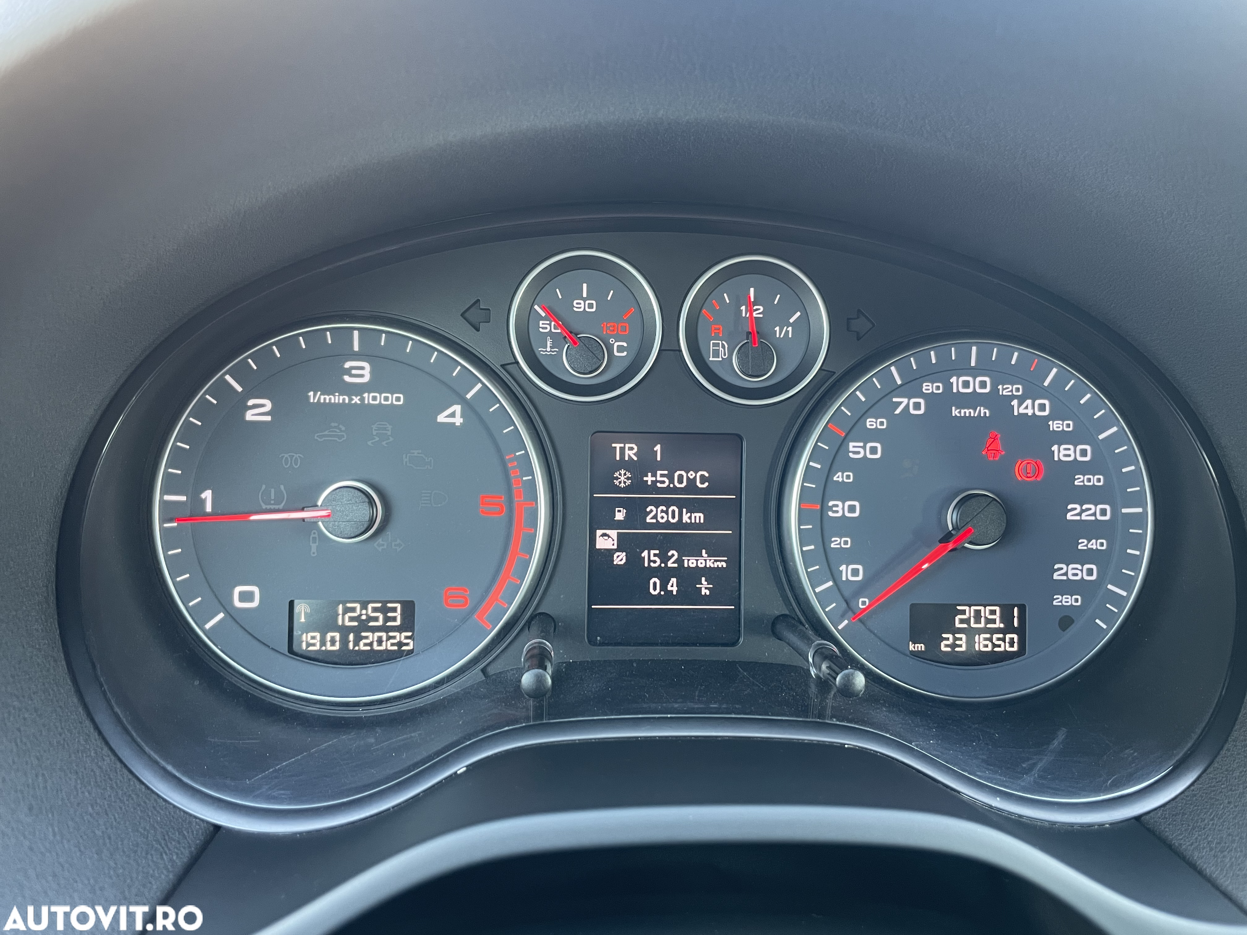Audi A3 1.6 TDI Sportback DPF Attraction - 11
