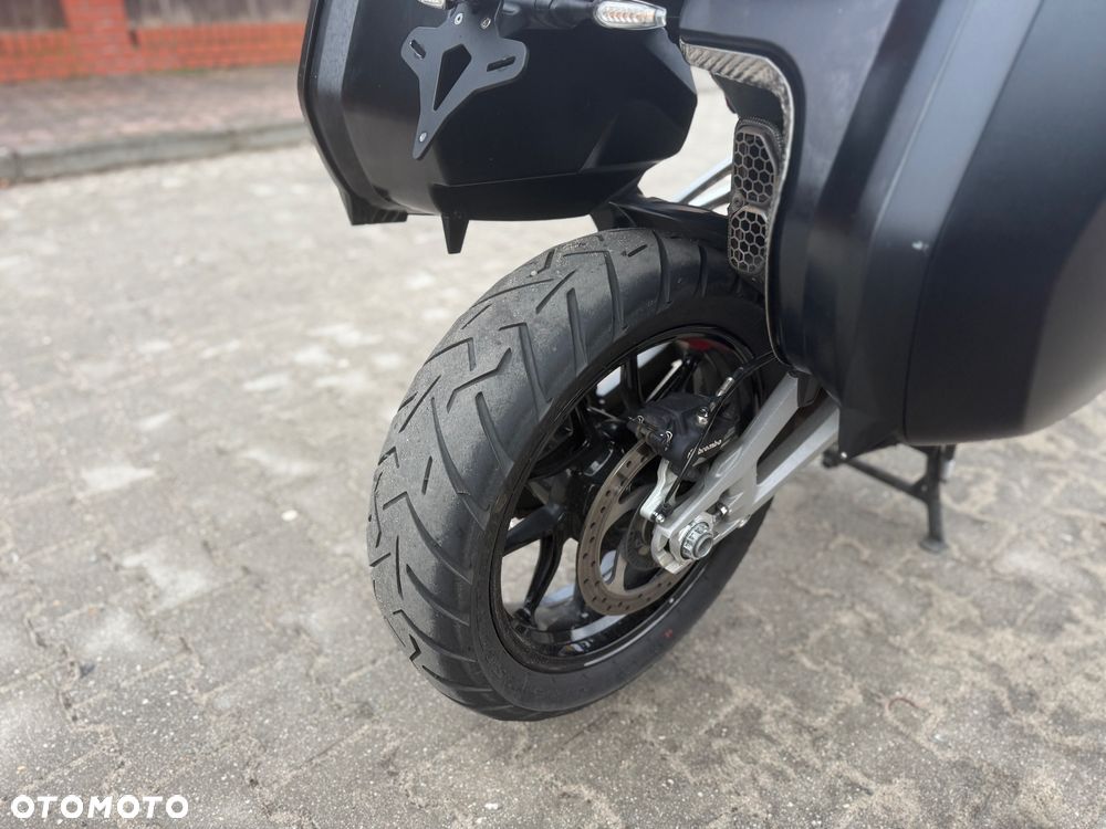 Ducati Multistrada - 13