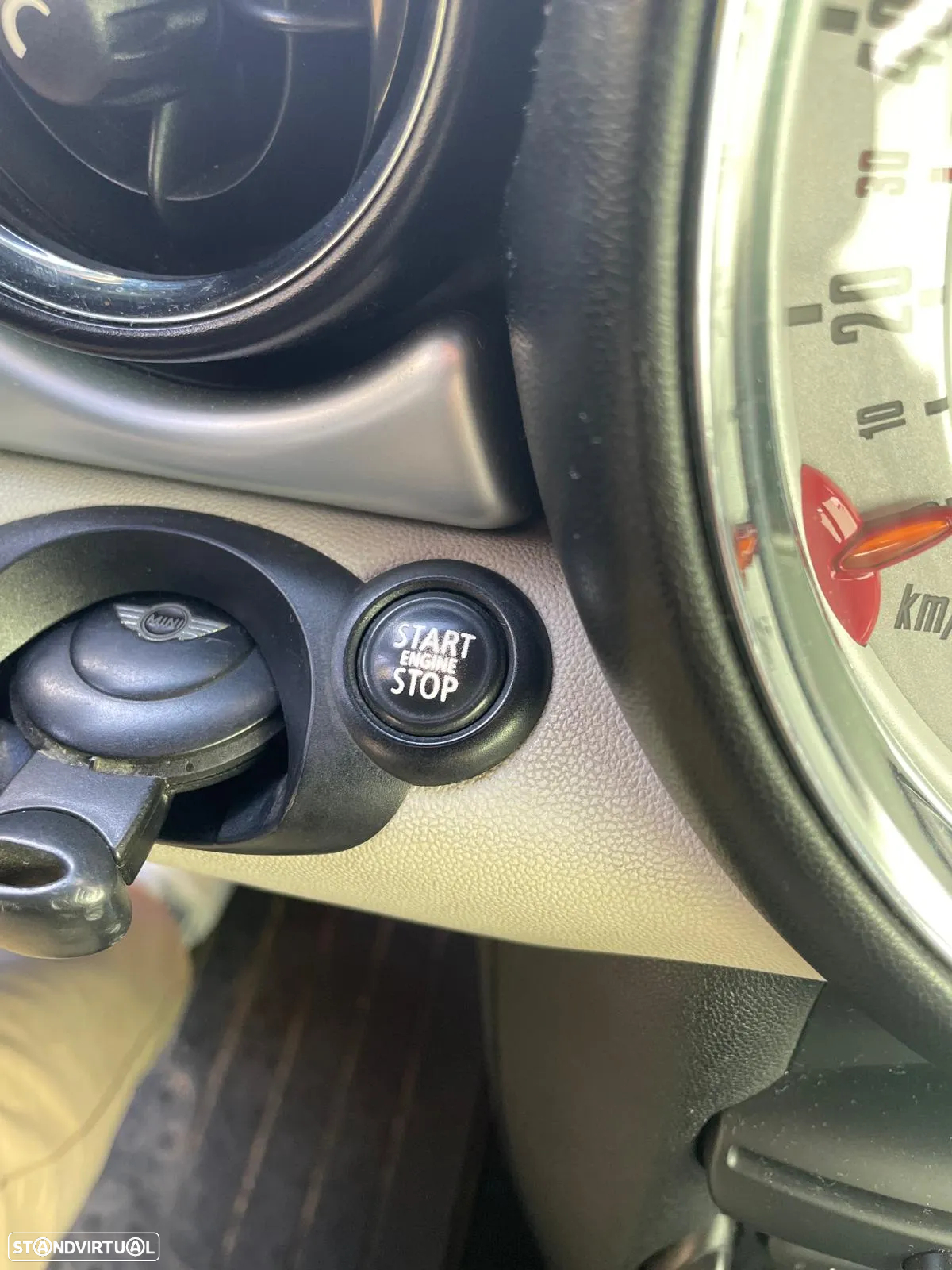 MINI 3 Portas Cooper D - 9