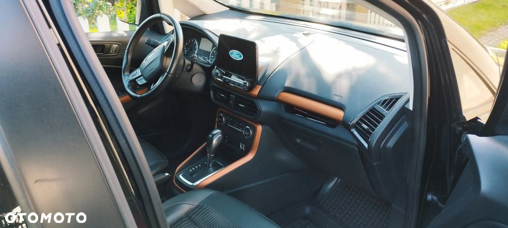 Ford EcoSport - 10