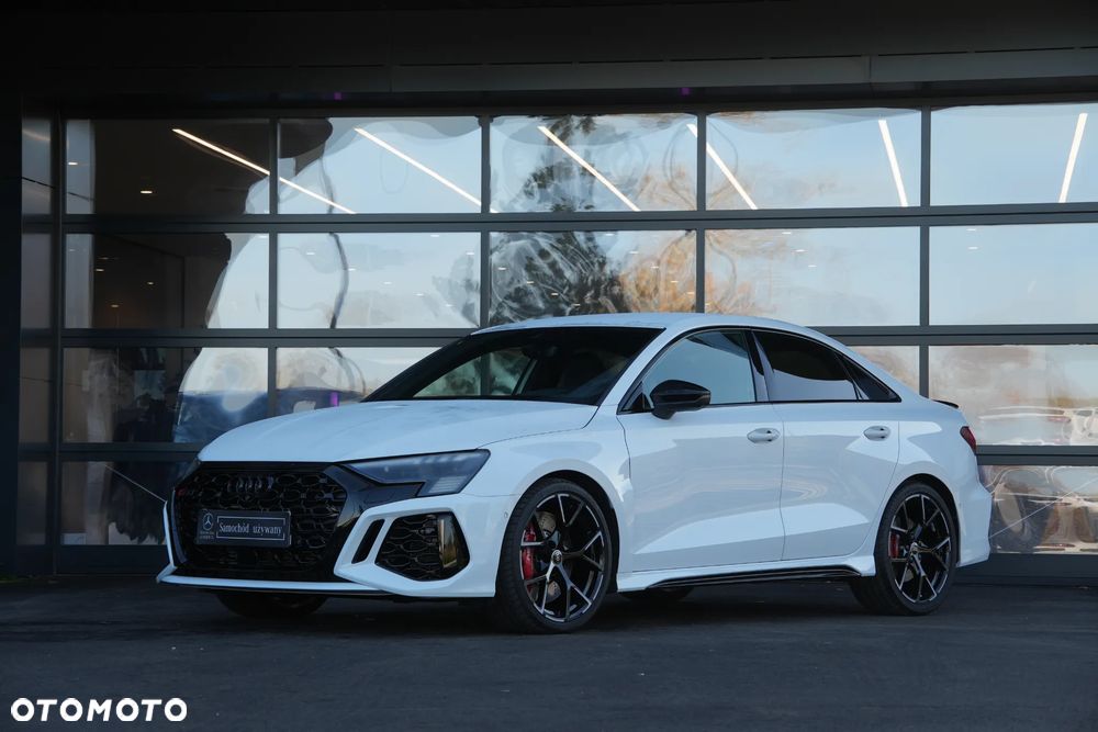 Audi RS3 Limousine