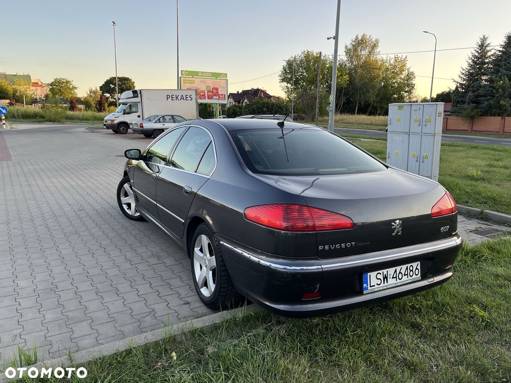Peugeot 607 - 3