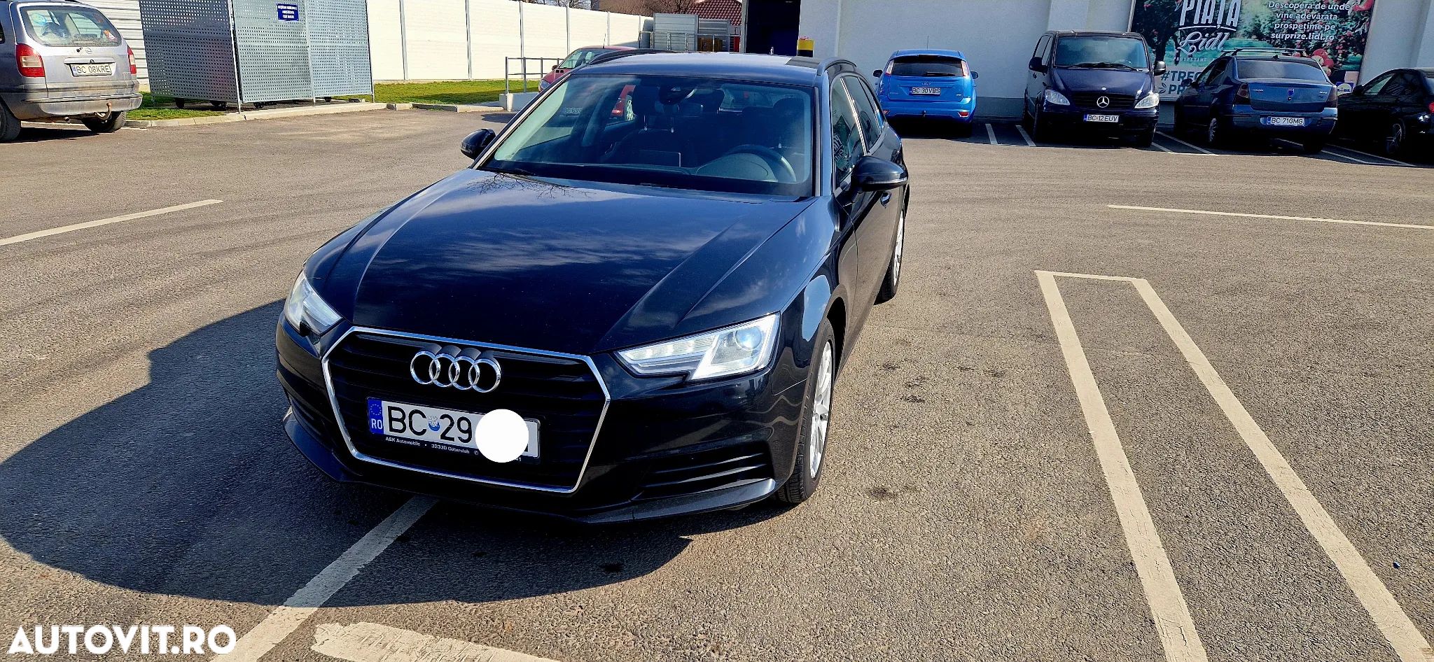 Audi A4 Avant 2.0 TDI S tronic - 1