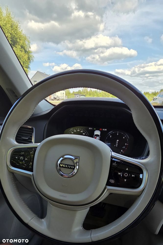 Volvo XC 90 D5 AWD Inscription 7os - 9