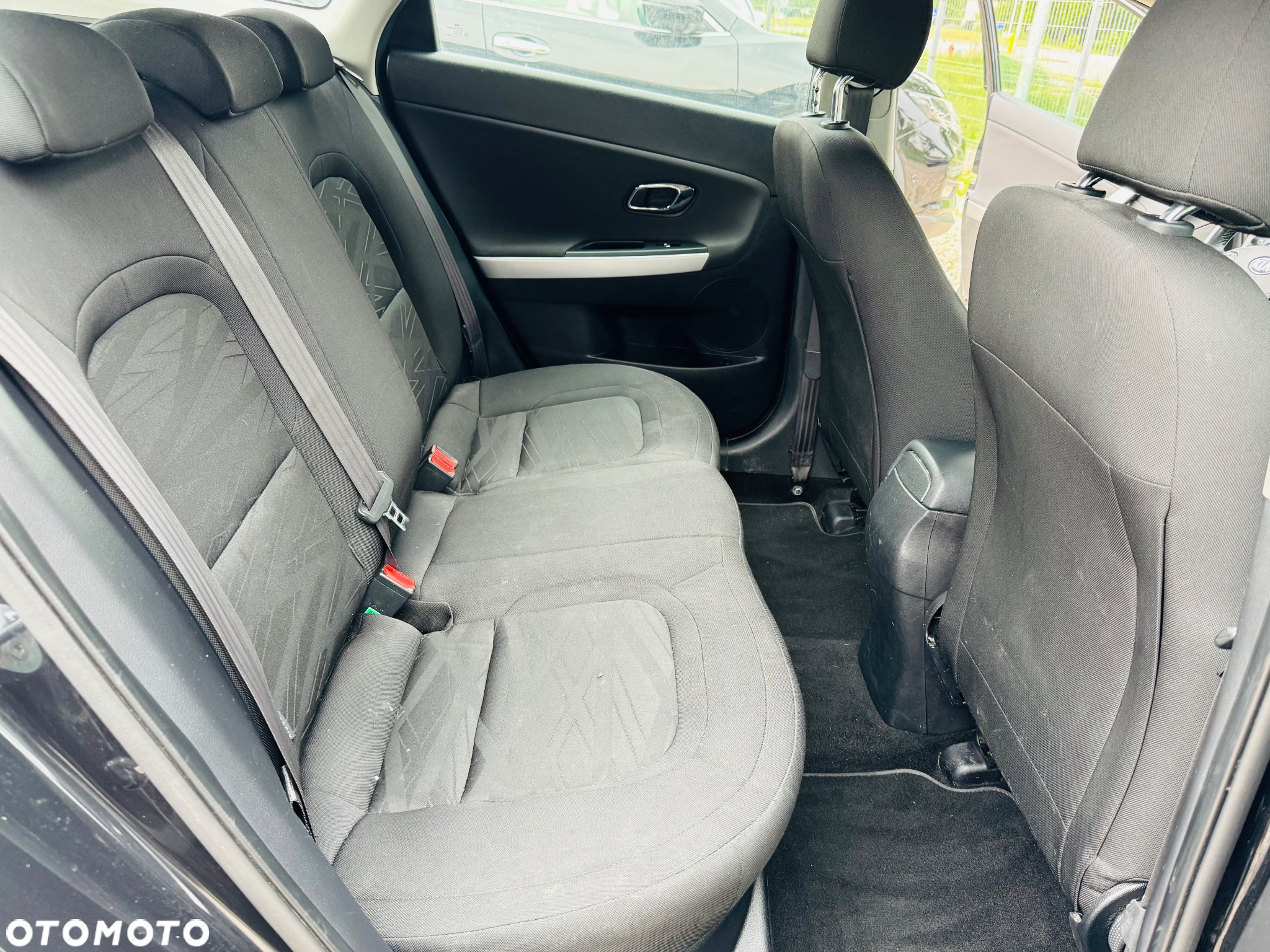 Kia Ceed 1.6 CRDi 136 ISG Spirit - 17