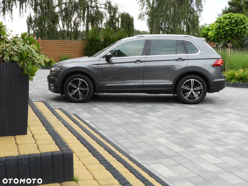 Volkswagen Tiguan 2.0 TDI SCR DSG IQ.DRIVE - 19