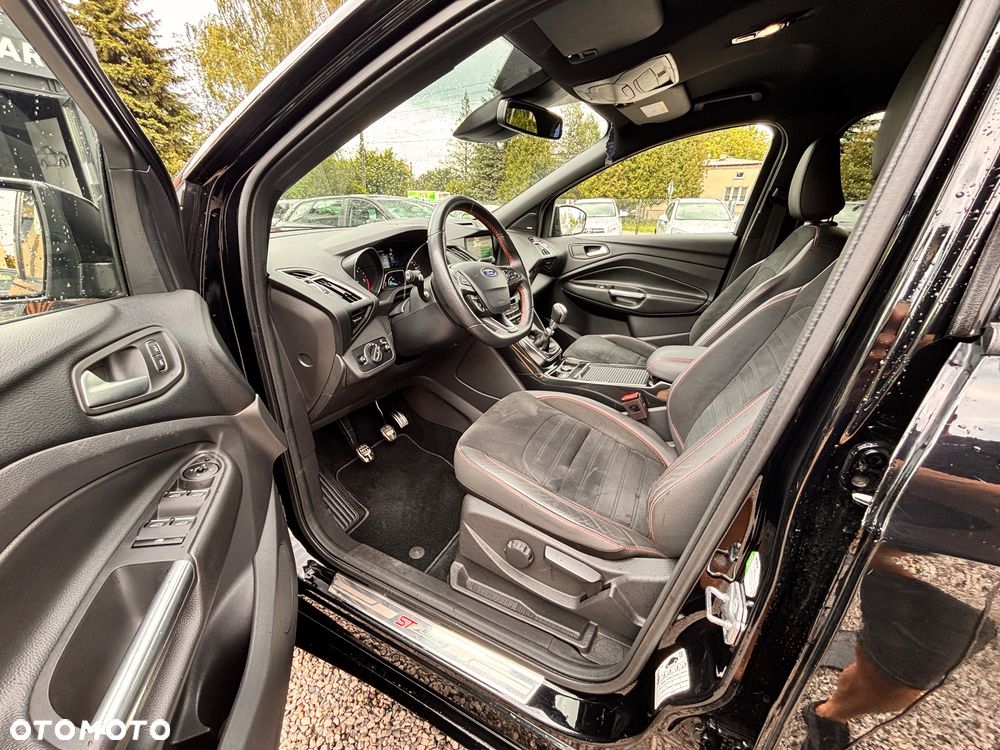 Ford Kuga - 18