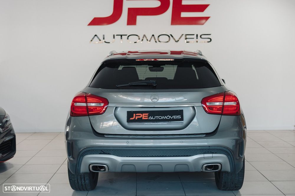 Mercedes-Benz GLA 180 CDi AMG Line - 3