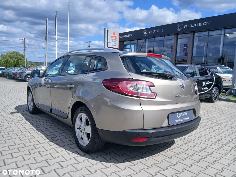 Renault Megane 1.6 16V Dynamique - 3