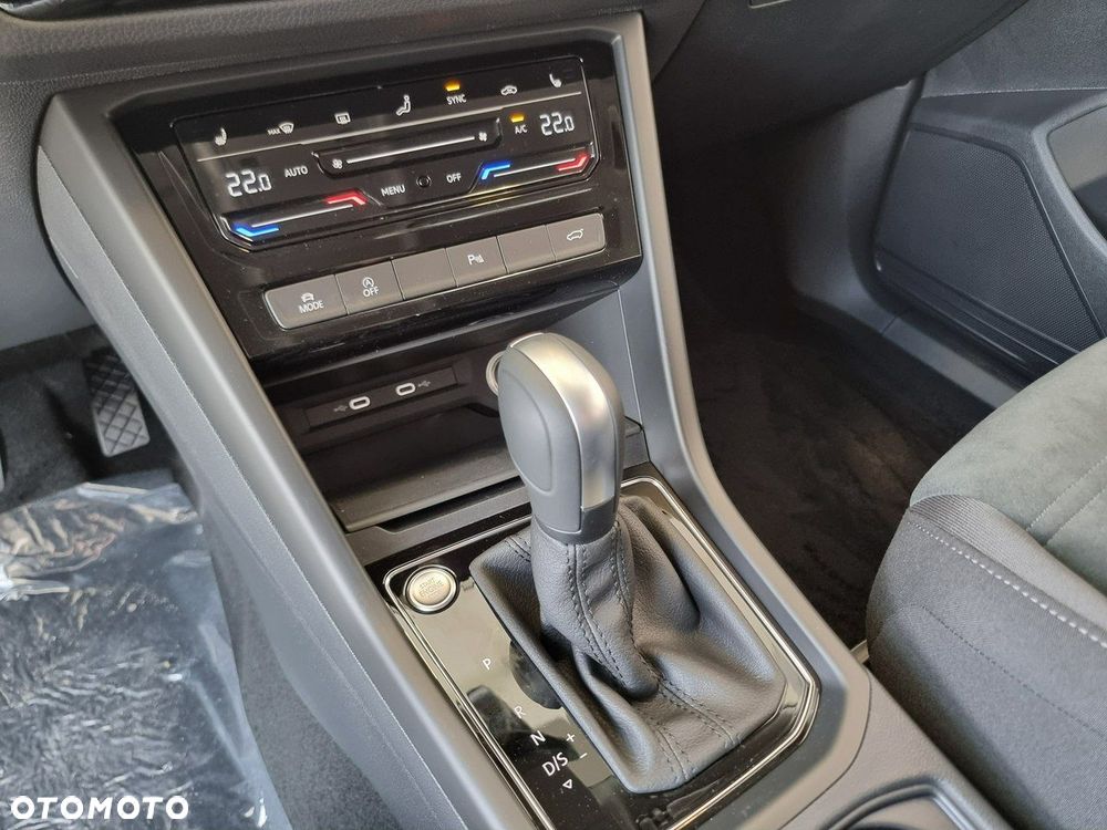 Volkswagen Touran 1.5 TSI EVO Highline DSG - 17