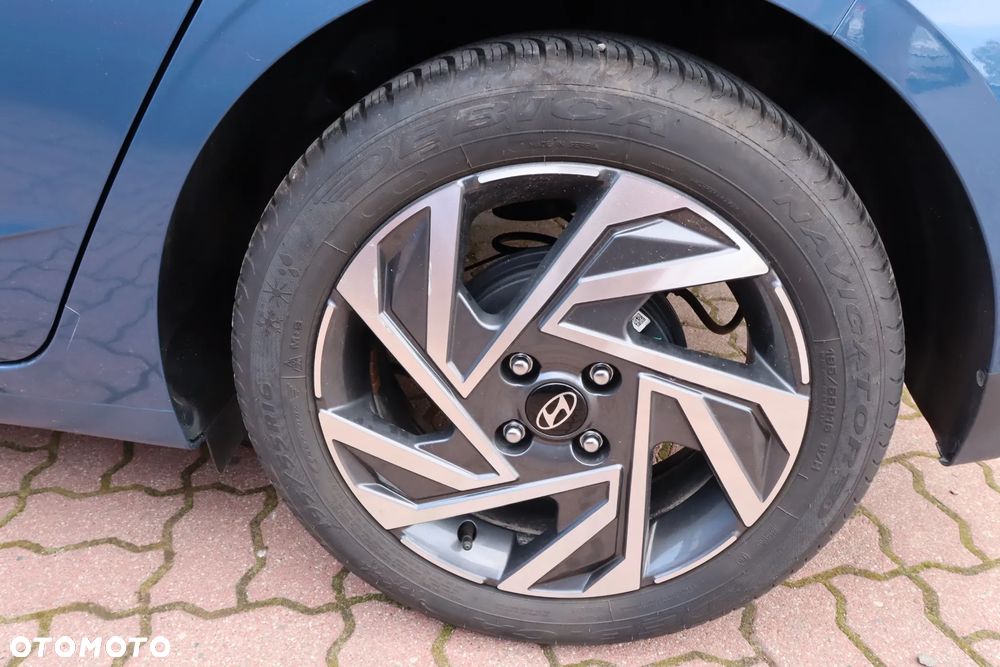 Hyundai i20 1.2 Modern - 17