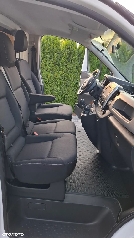 Renault Trafic - 15