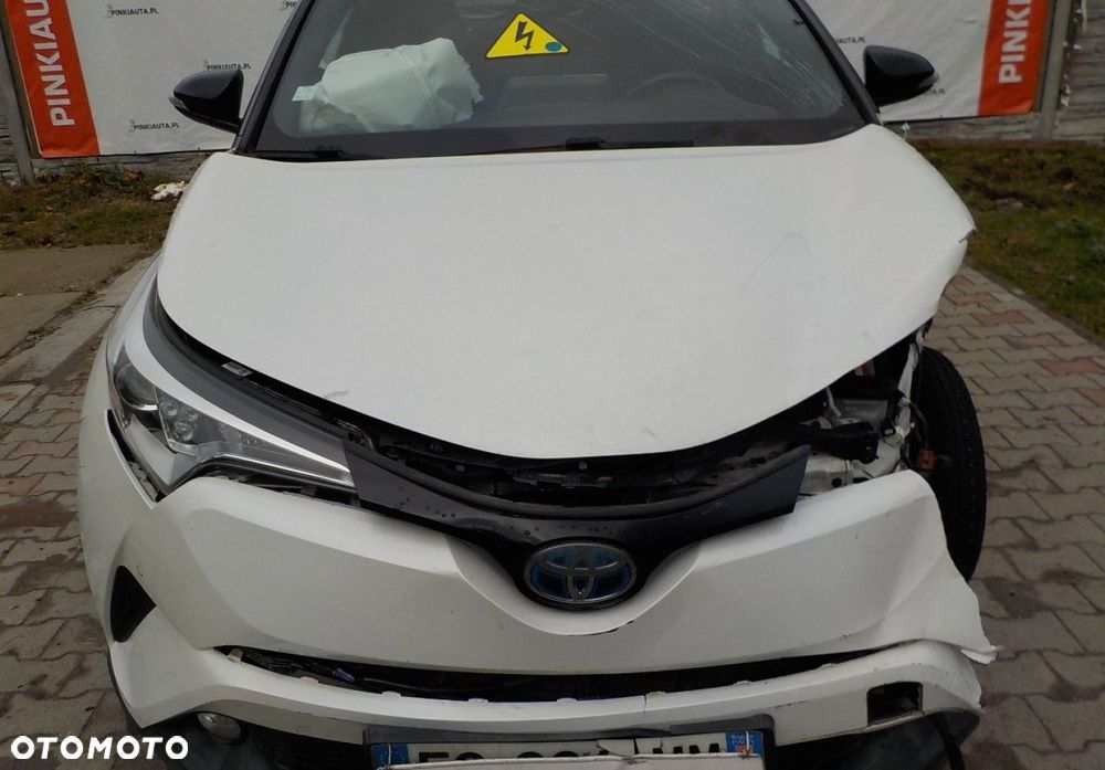 Toyota C-HR - 3