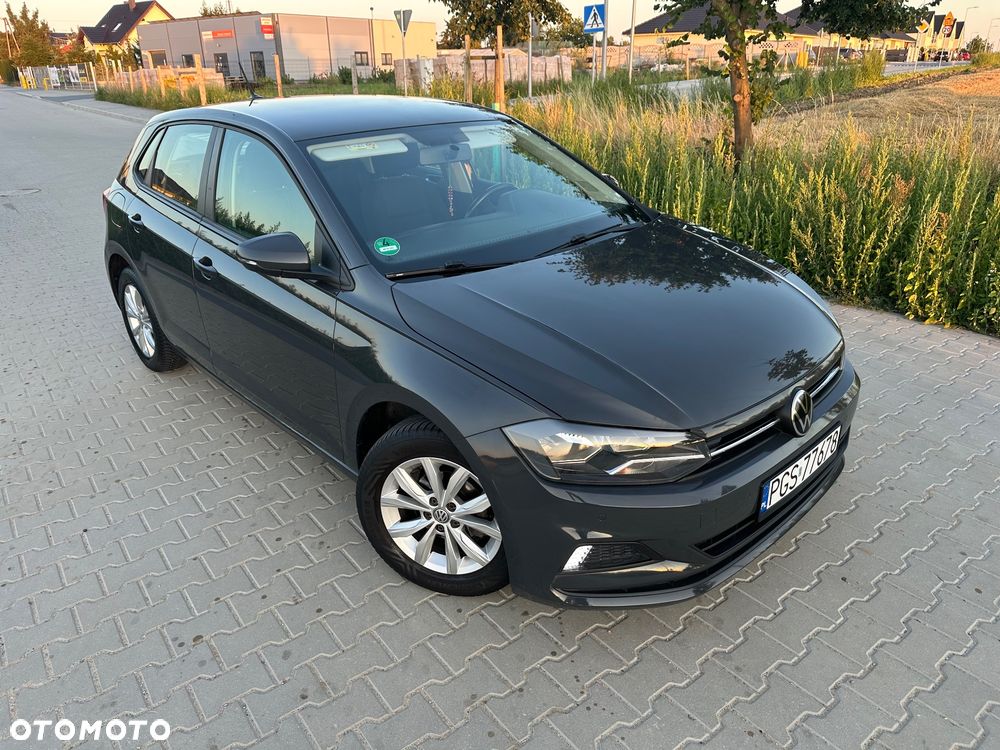 Volkswagen Polo - 5