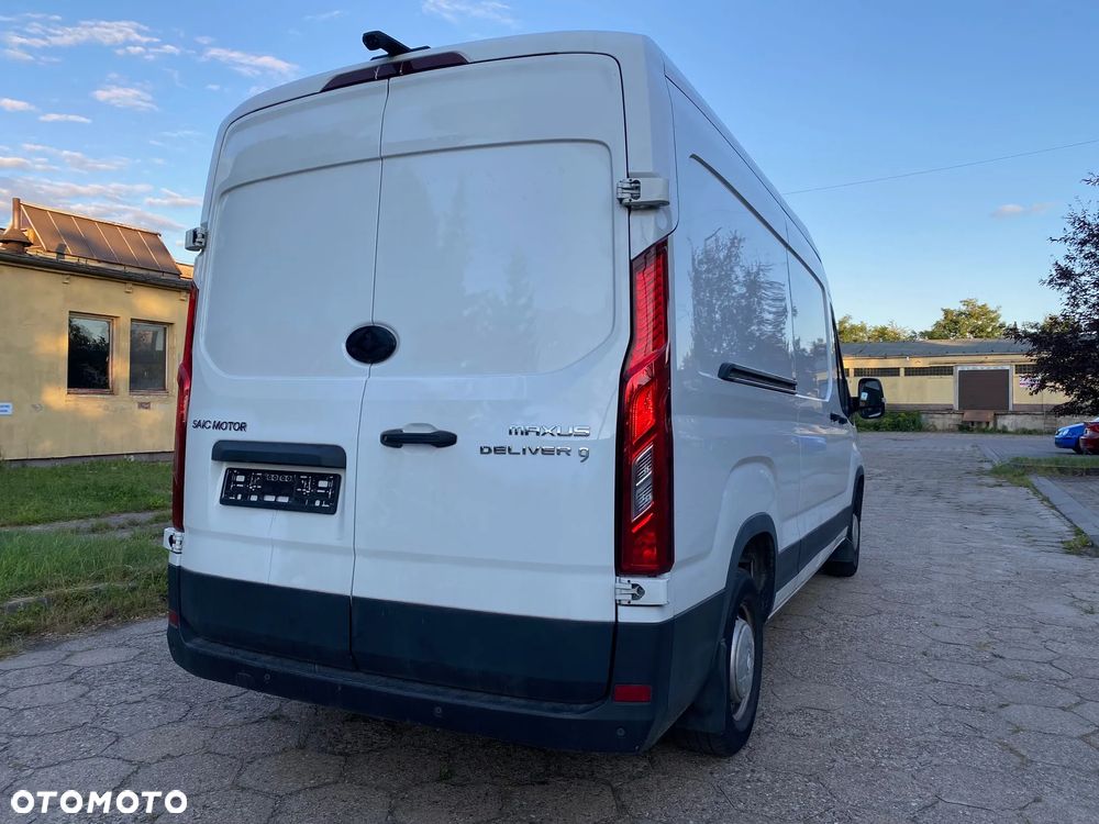 Maxus Deliver 9 - 7