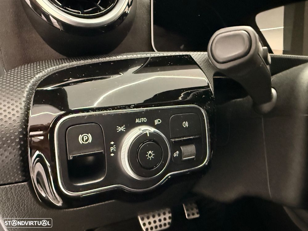 Mercedes-Benz A 180 d AMG Line Aut. - 14