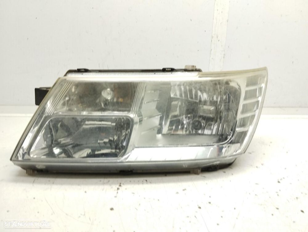 FAROL ESQUERDO DODGE JOURNEY JC - 1