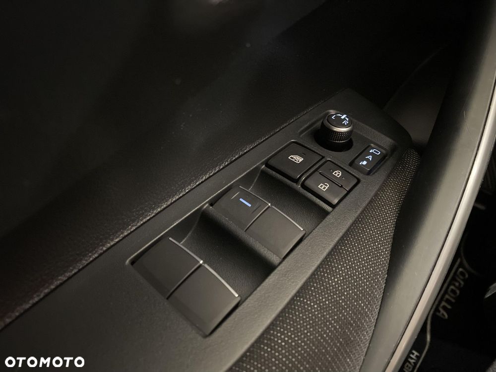 Toyota Corolla 1.8 Hybrid Comfort - 20