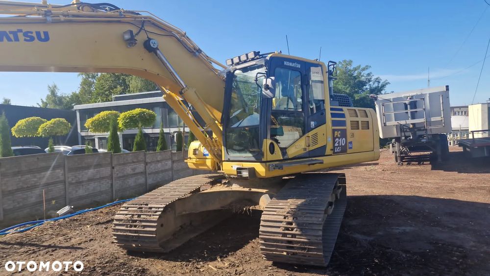 Komatsu PC210 LCi-10 - 7