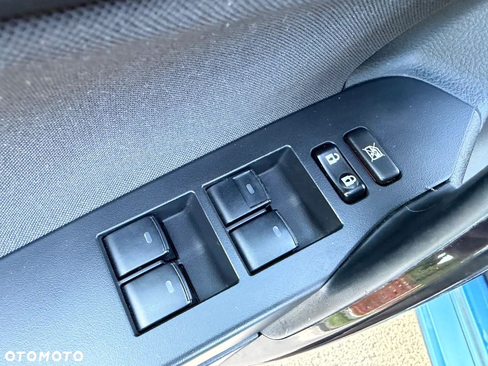 Toyota Auris 1.8 VVT-i Automatik Edition-S - 32