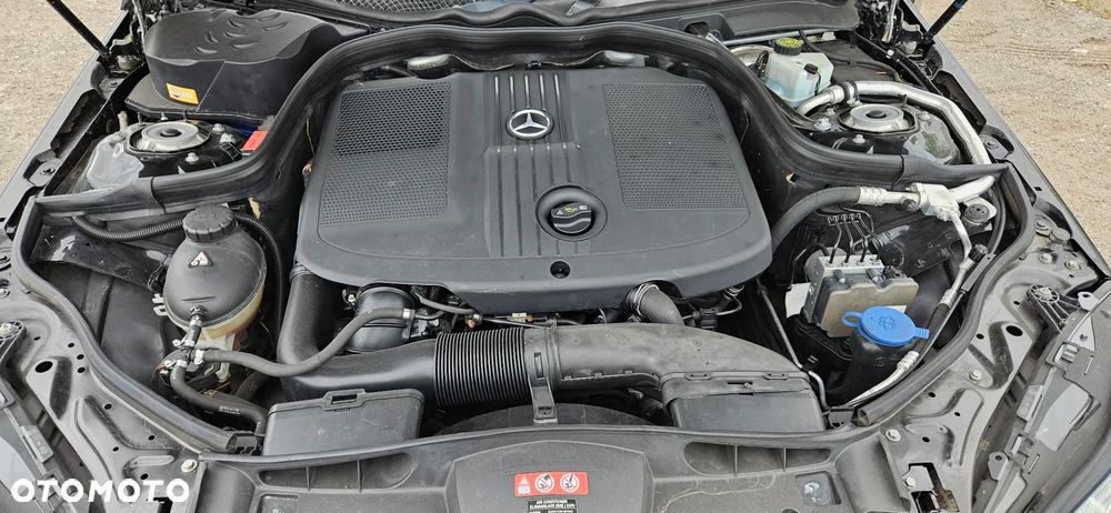 Mercedes-Benz Klasa E 200 CDI 7G-TRONIC Elegance - 14
