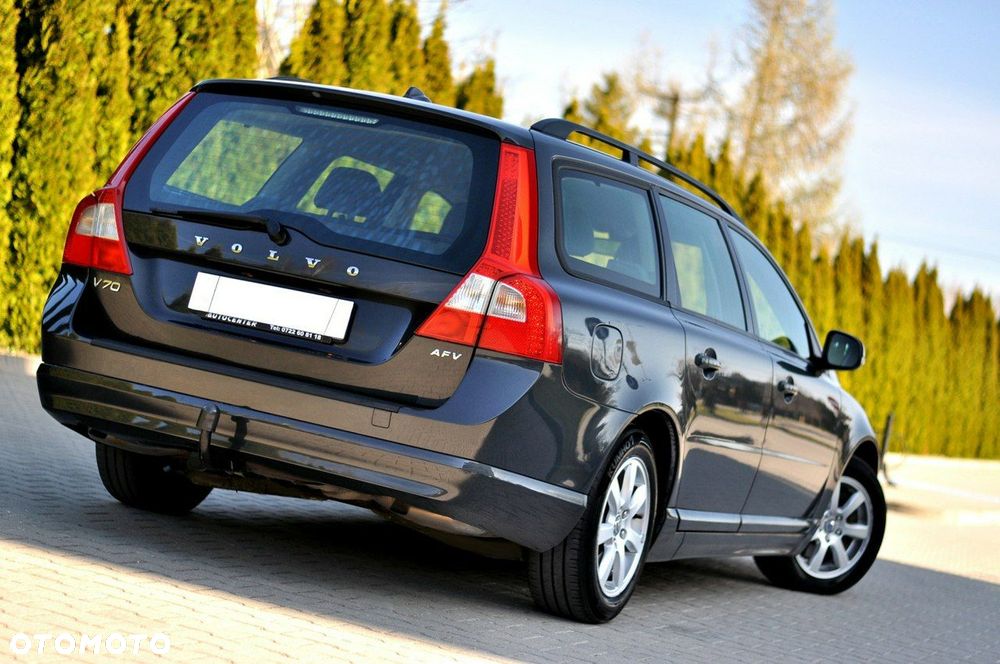 Volvo V70 2.5T Kinetic - 25