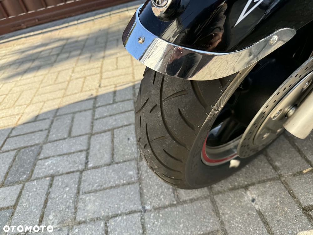 Yamaha Venture - 11