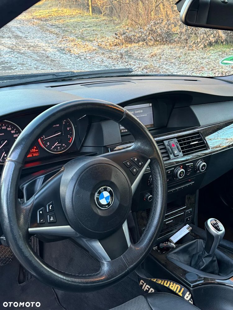 BMW Seria 5 ver-520i-edition-exclusive - 10