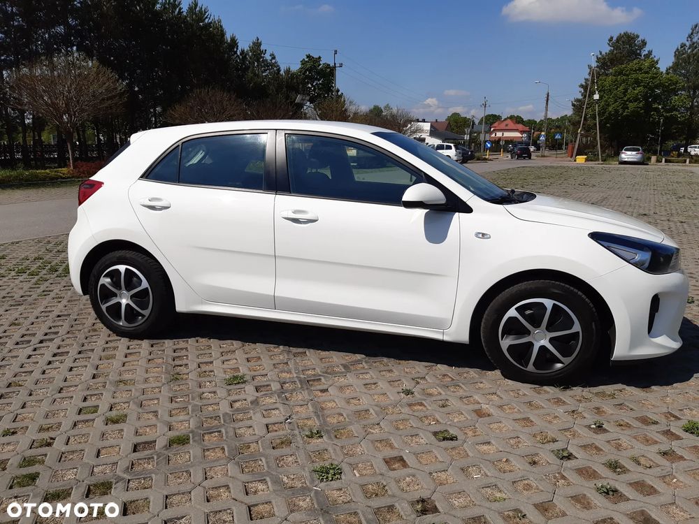 Kia Rio 1.2 Attract - 18