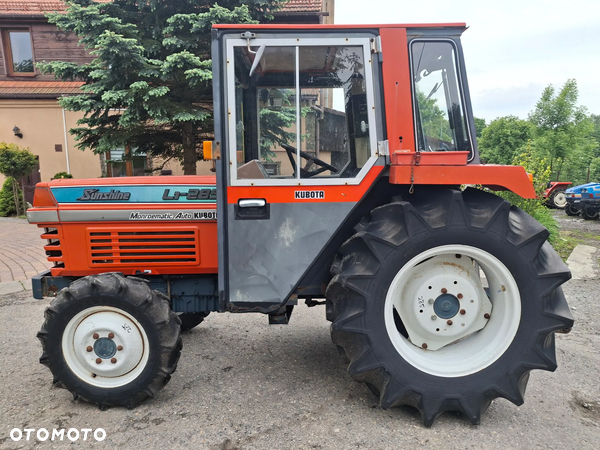 Kubota L1-285