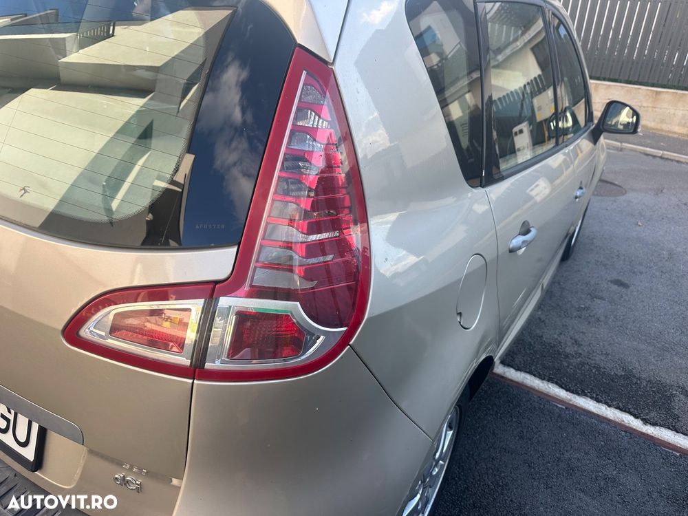 Renault Scenic 1.9dCi Privilege - 6