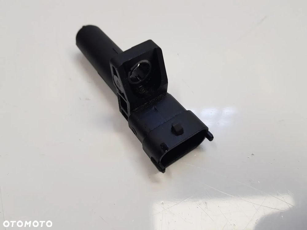 Czujnik położenia wału Mercedes 4.0 V8 C63 AMG BiTurbo M177980 W190 X290 W205 S205 W222 W213 X253 C253 GLC GTR C-KLASA E - 2