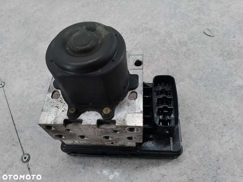 POMPA ABS TOYOTA COROLLA VERSO I 44510-13070 89541-13040 2.0 D-4D - 1