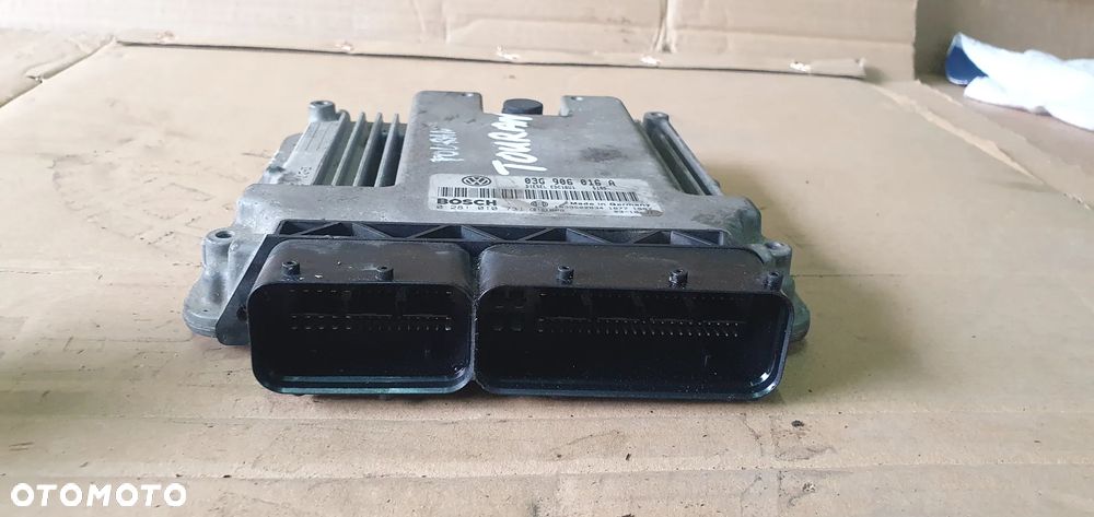 Sterownik komputer silnika VW Touran 1.9 TDI 03G906016A - 2